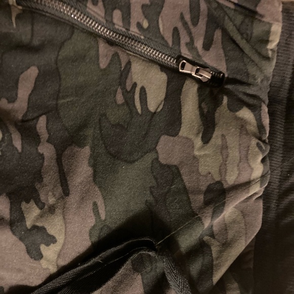 Soft camo pants - Picture 3 of 3